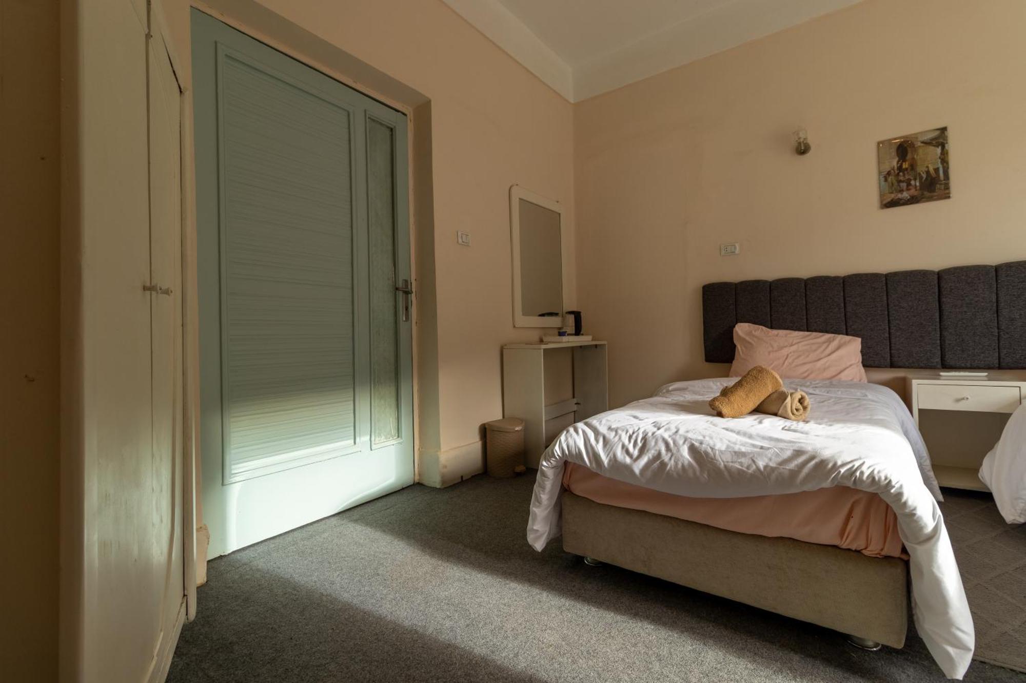 The Grand Pyramids View Hotel Kafret el-Gabal الغرفة الصورة