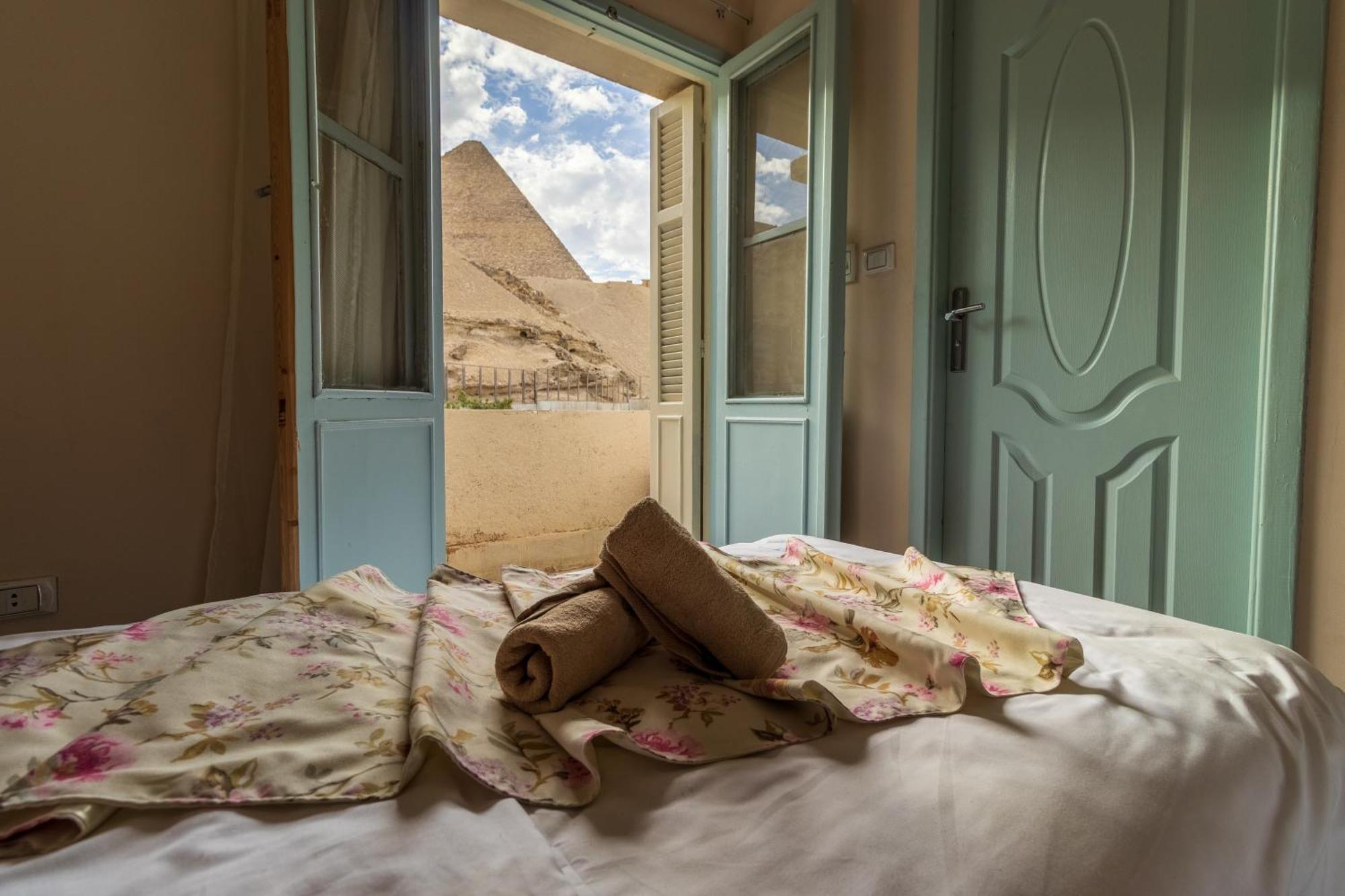 The Grand Pyramids View Hotel Kafret el-Gabal الغرفة الصورة