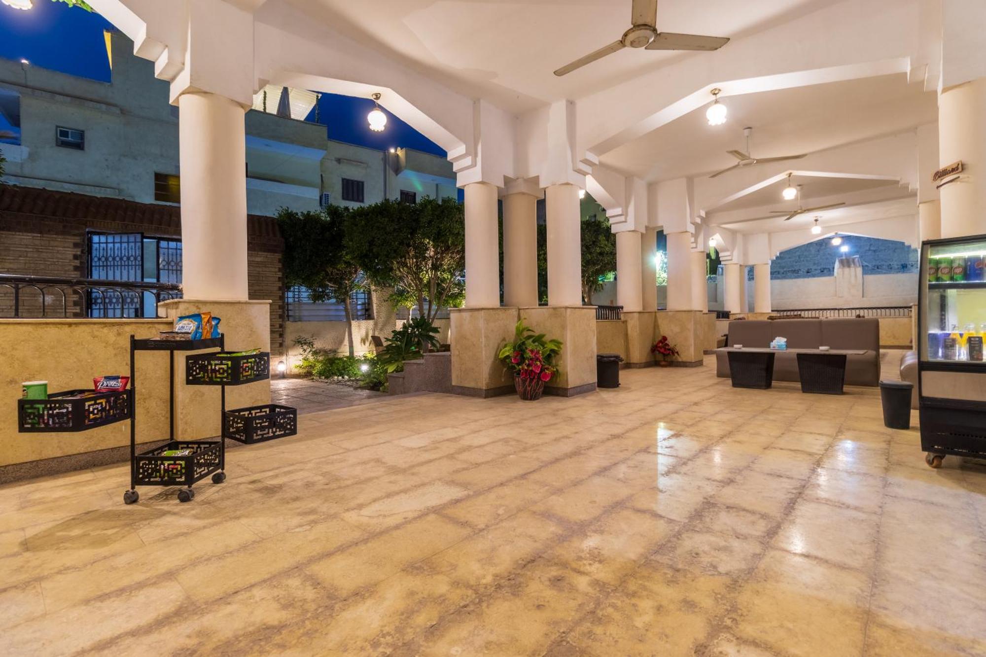 The Grand Pyramids View Hotel Kafret el-Gabal المظهر الخارجي الصورة