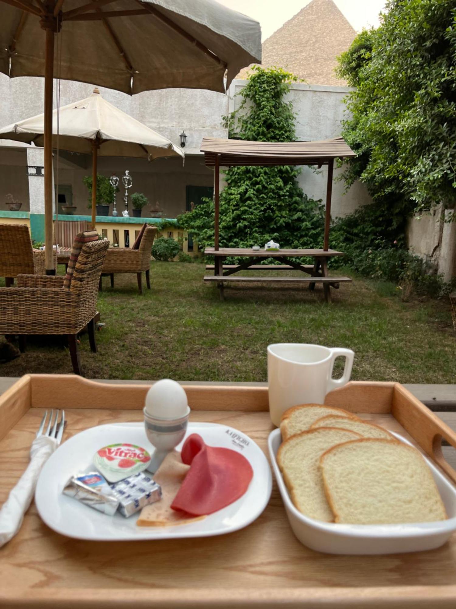 The Grand Pyramids View Hotel Kafret el-Gabal المظهر الخارجي الصورة