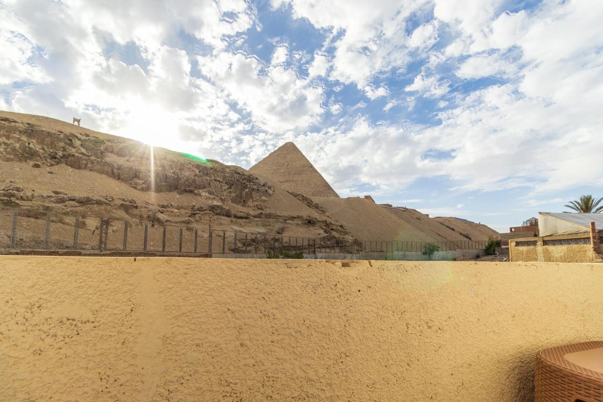 The Grand Pyramids View Hotel Kafret el-Gabal الغرفة الصورة